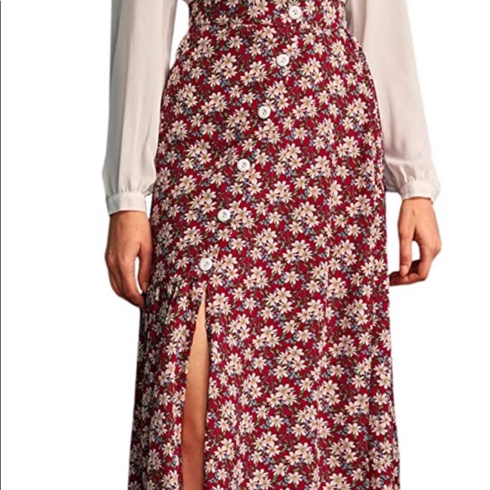 Button Side Split Midi Knee Length Skirt.